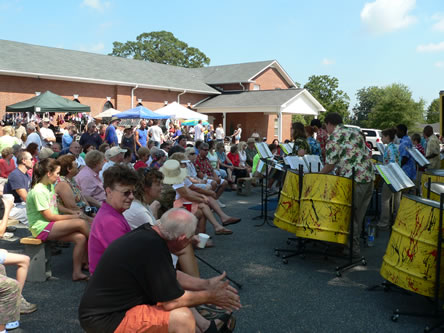 Images/hiddcele07 181.jpg